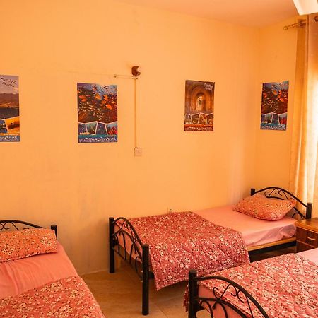 Extra Traveller Hostel อคาบา ภายนอก รูปภาพ