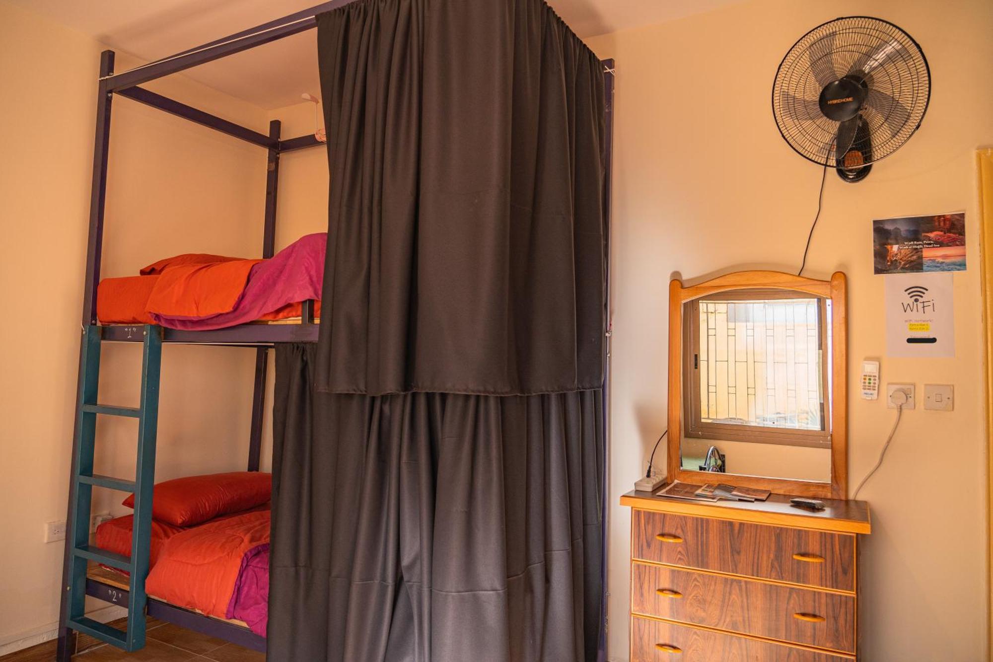 Extra Traveller Hostel อคาบา ภายนอก รูปภาพ